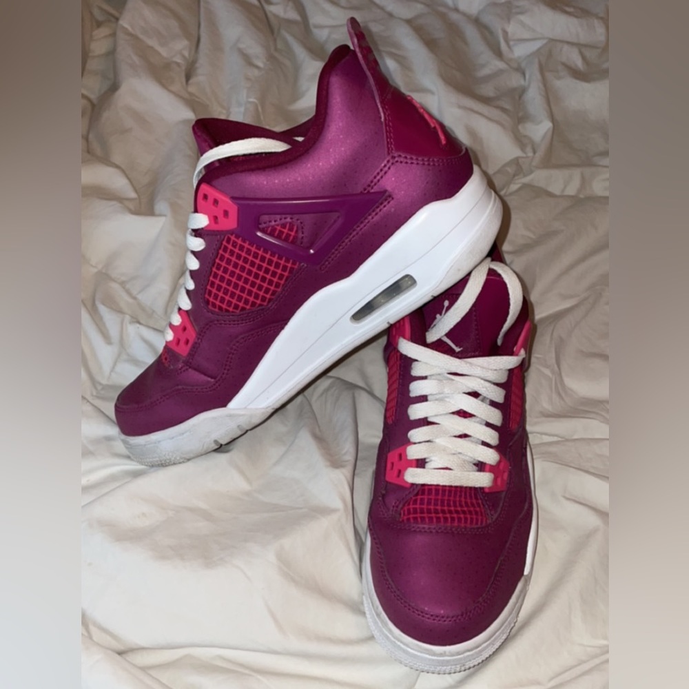 Jordan Shoes Authentic Rare Valentine’s Nike Air Jordan 4 Retro (2019)